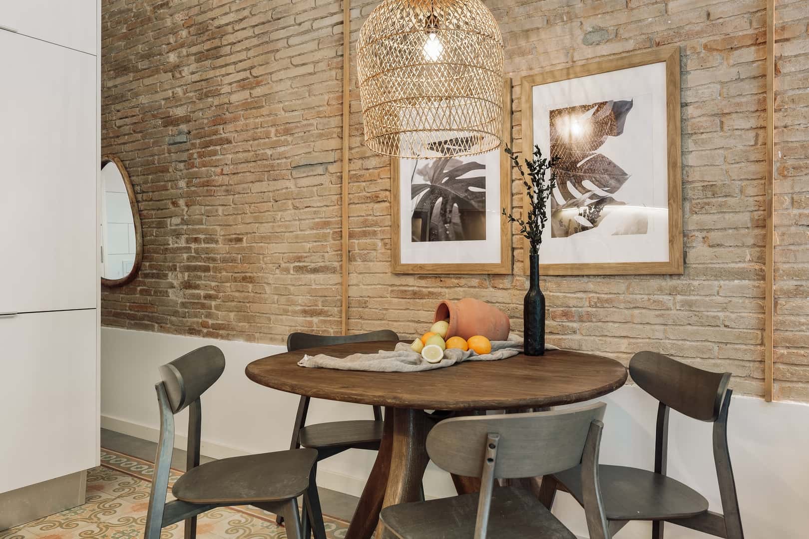 Furnished 2-bedroom flat in Eixample, 56 m² · 3