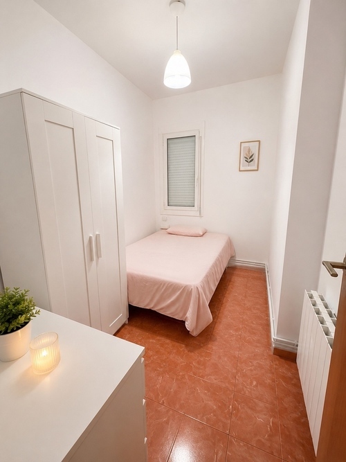 Habitación en piso compartido de 2 personas en Barcelona