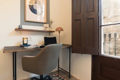 Room in a shared flat in Ciutat Vella · 2