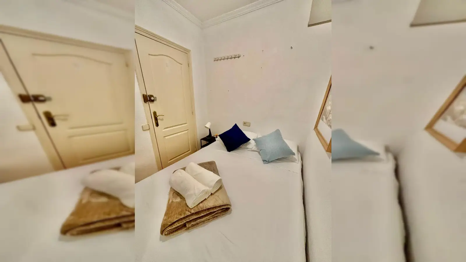 Furnished room in a shared flat in Eixample · 2