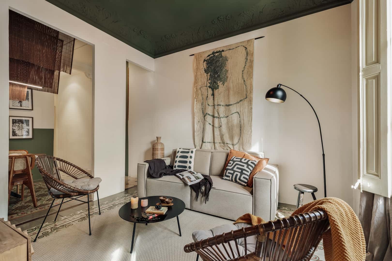 Furnished 2-bedroom flat in Eixample, 105 m² · 2