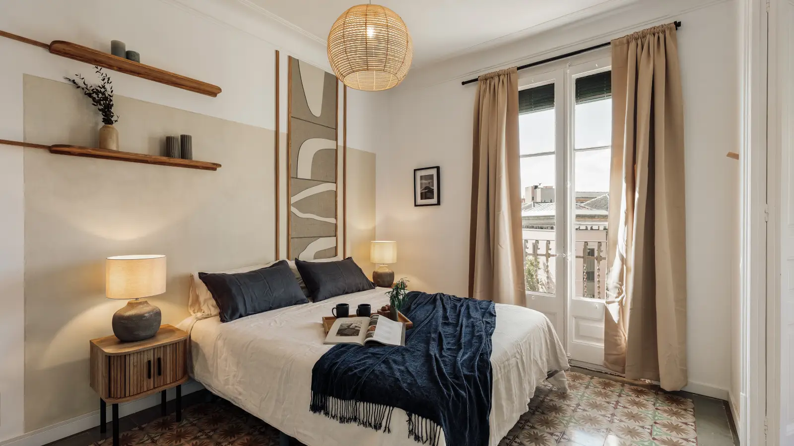 Furnished 3-bedroom flat in Eixample, 122 m² · 2
