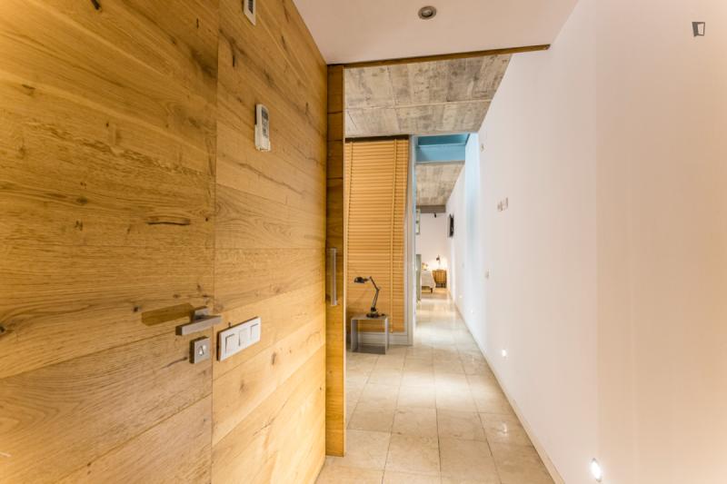 Furnished studio in Eixample · 2