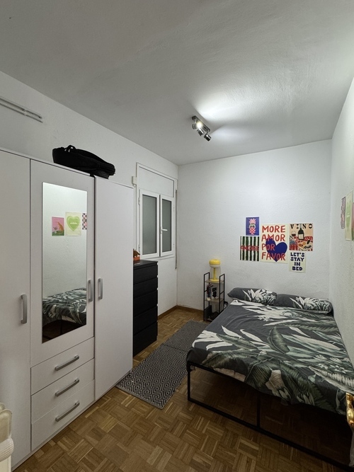 Room · Gràcia