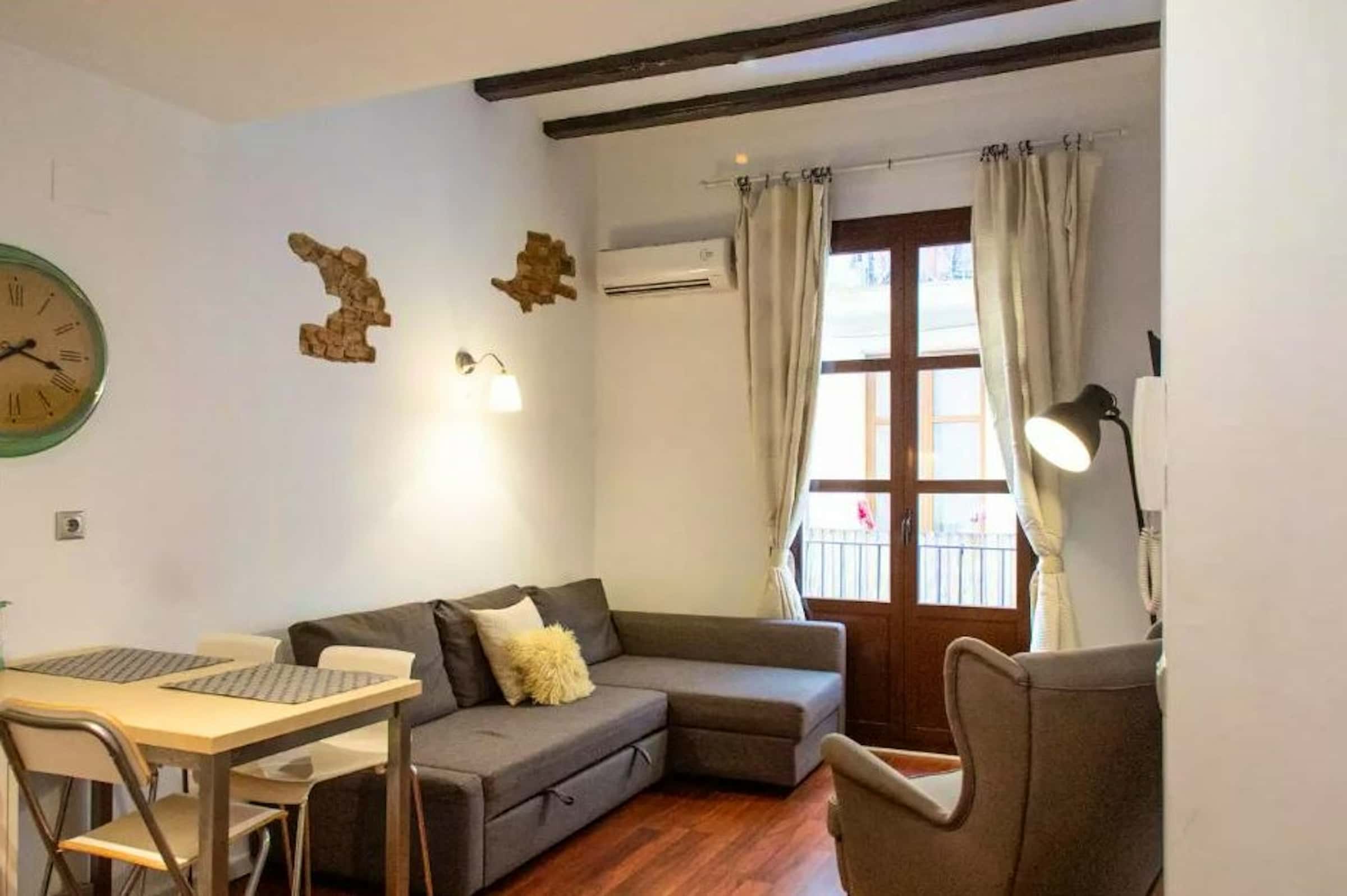 Piso de 1 dormitorio amueblado en Barcelona, 37 m²