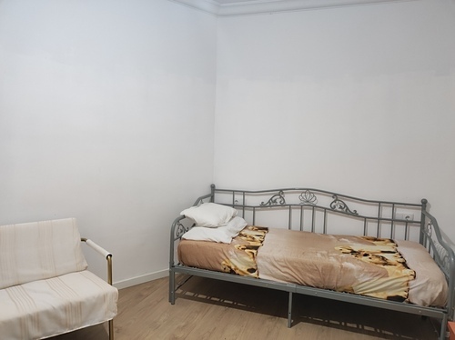 Habitación en piso compartido de 4 personas en Sant Martí · 3
