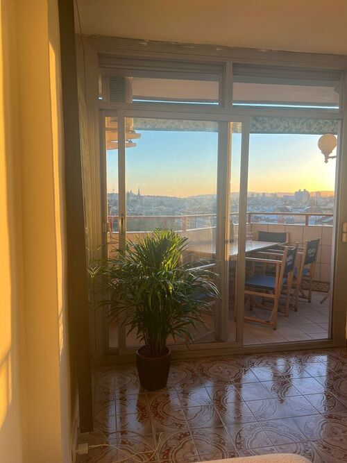 Room in a 2-person shared flat in Ciutat Vella · 3