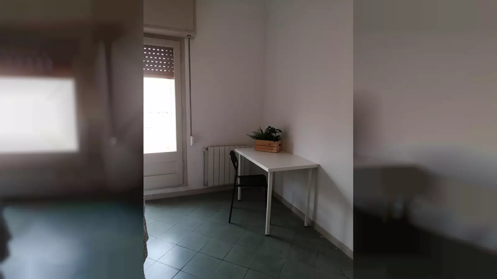 Habitación amueblada en piso compartido de 9 personas en Eixample · 3