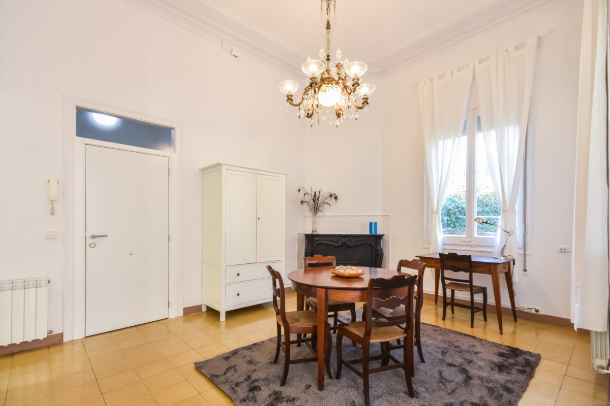 2-bedroom flat in Sarrià–Sant Gervasi, 80 m² · 2