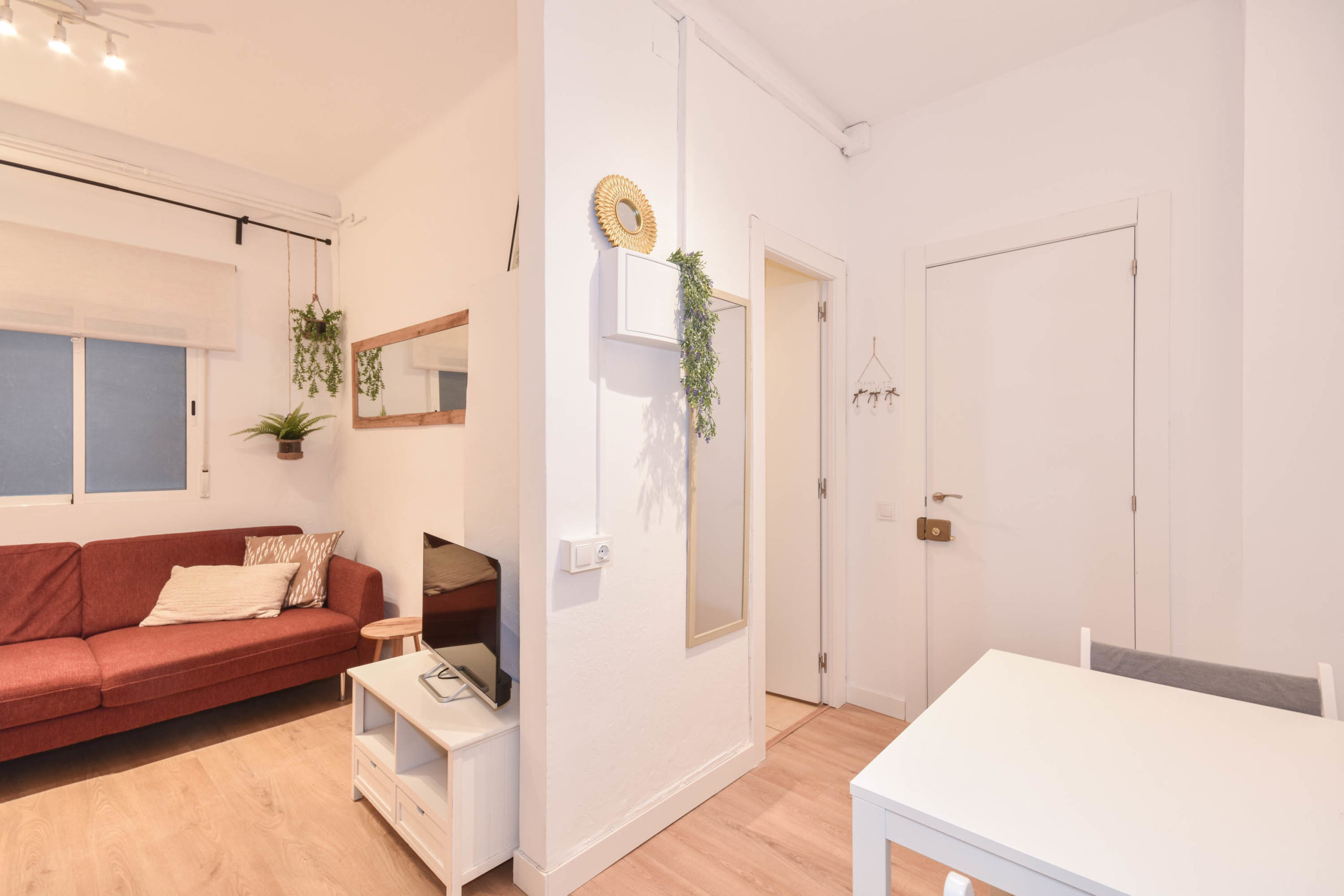 Piso de 2 dormitorios en Eixample, 32 m² · 3