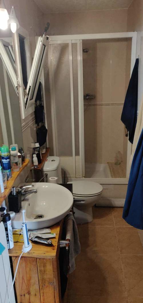 Room in a 2-person shared flat in Sant Martí · 4