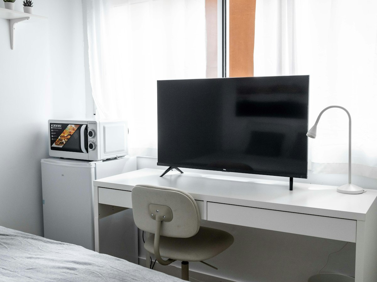 Habitación amueblada en piso compartido de 10 personas en Sants-Montjuïc · 3