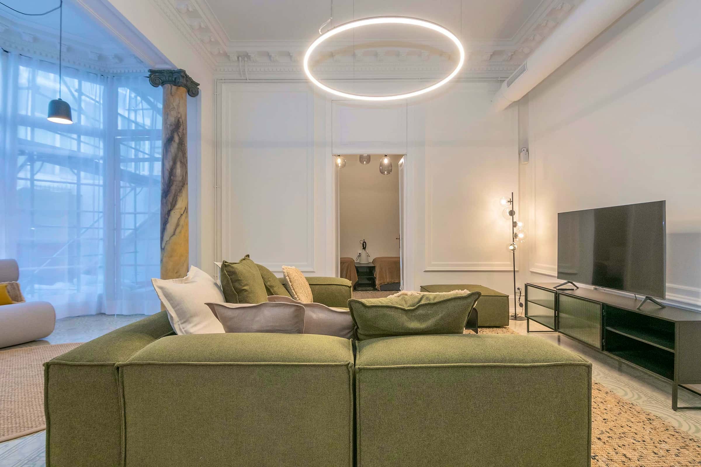 Furnished 4-bedroom flat in Eixample, 200 m² · 3