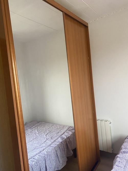 Room in a 3-person shared flat in Nou Barris · 2