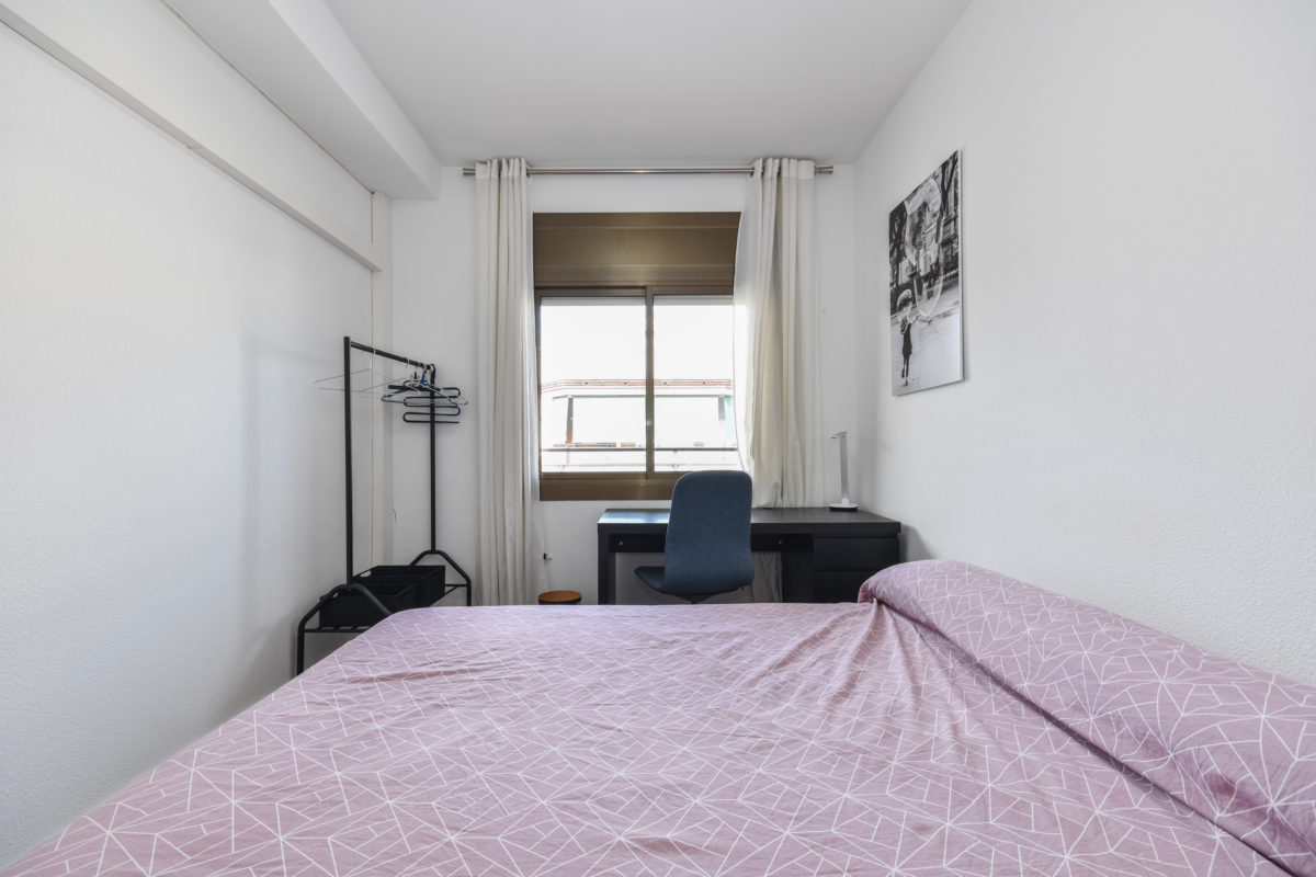 Piso de 2 dormitorios en Gràcia, 75 m² · 3