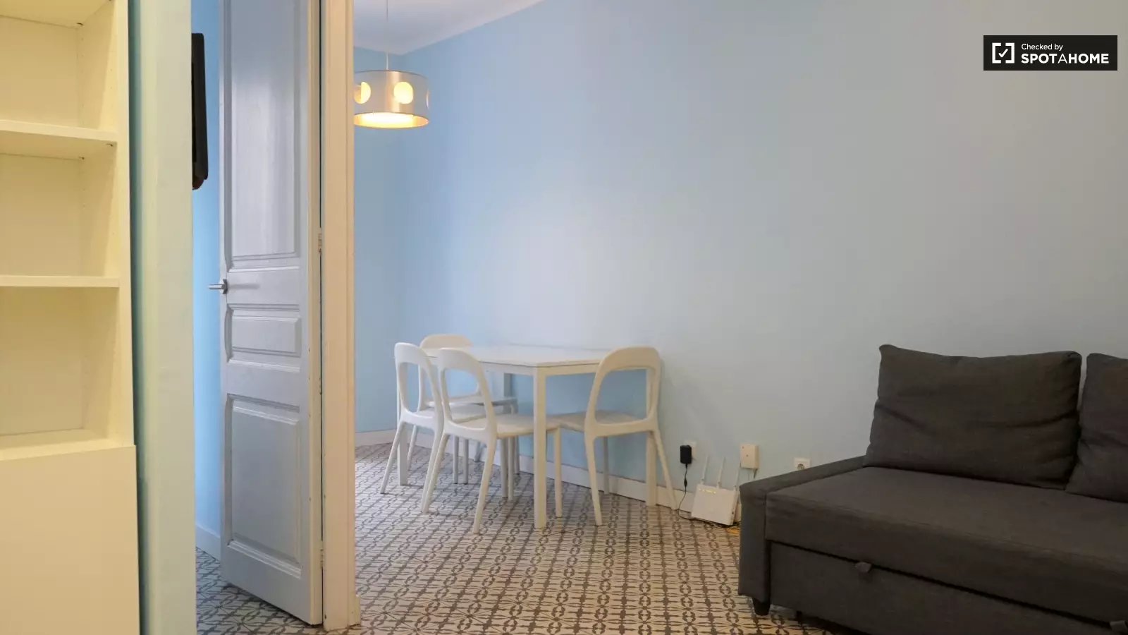 Piso de 1 dormitorio amueblado en Gràcia, 45 m² · 3