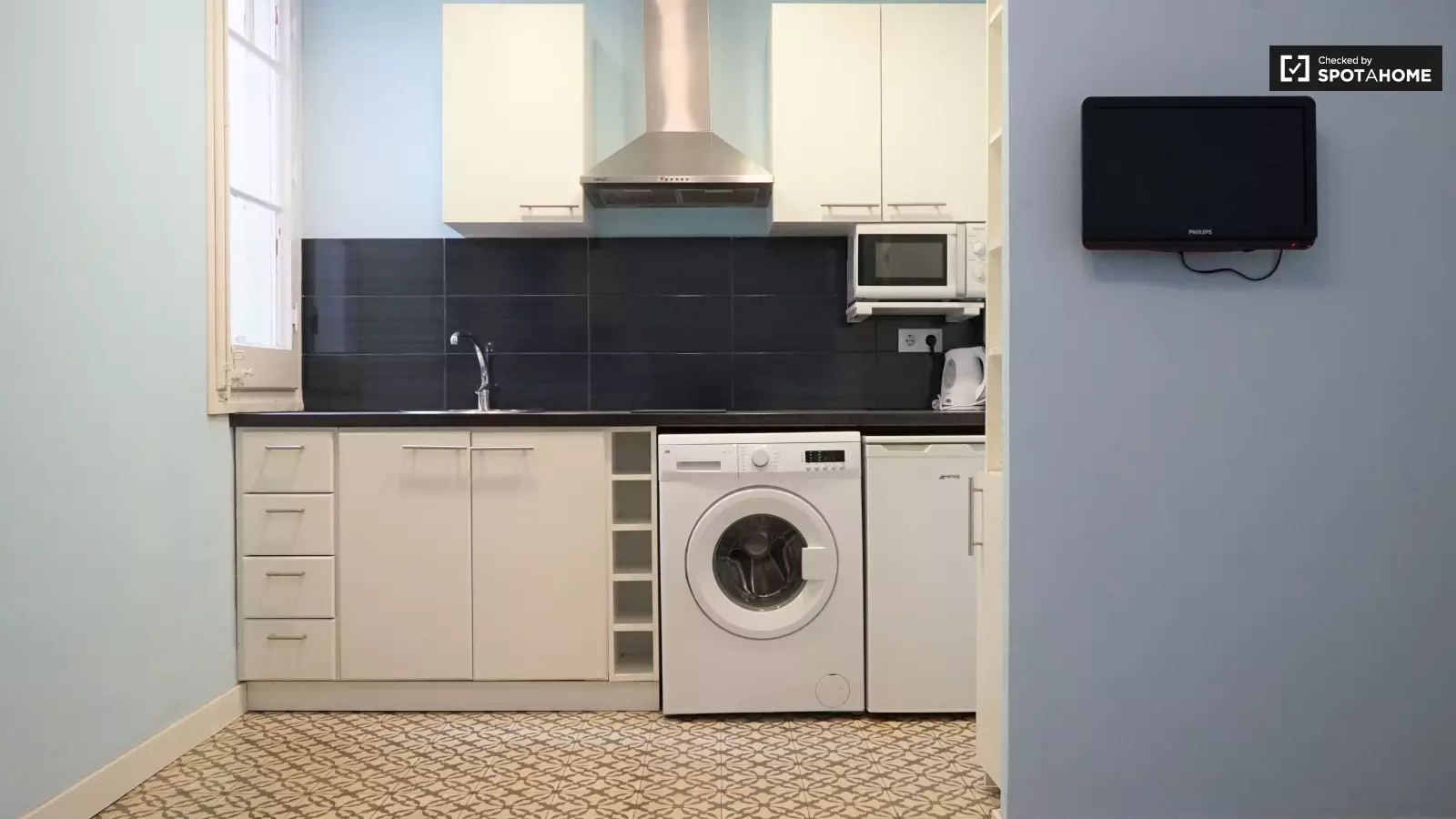 Piso de 1 dormitorio amueblado en Gràcia, 45 m² · 4