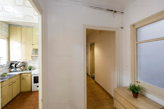 Habitación amueblada en piso compartido en Gràcia · 4