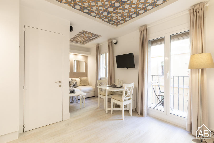 Furnished 2-bedroom flat in Ciutat Vella, 30 m² · 2