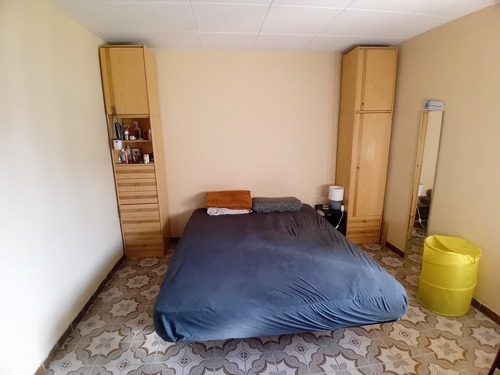 Room in a 2-person shared flat in Sant Martí · 4