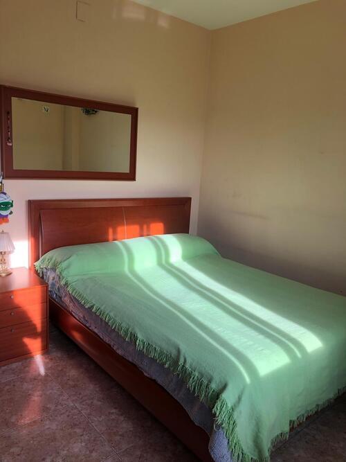 Room in a 4-person shared flat in Sant Martí · 4