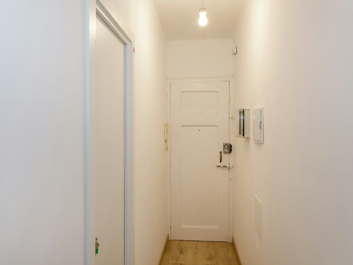 Furnished room in a 4-person shared flat in L'Hospitalet · 4