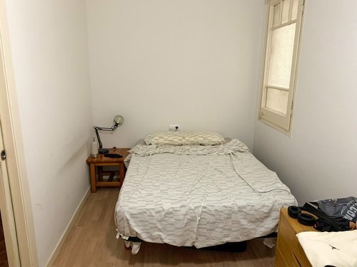 Habitación en piso compartido de 2 personas en Eixample · 2