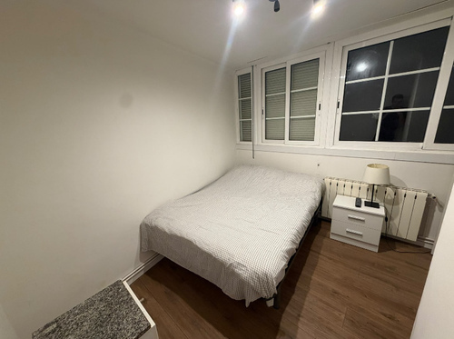 Habitación en piso compartido de 2 personas en Sarrià–Sant Gervasi · 2