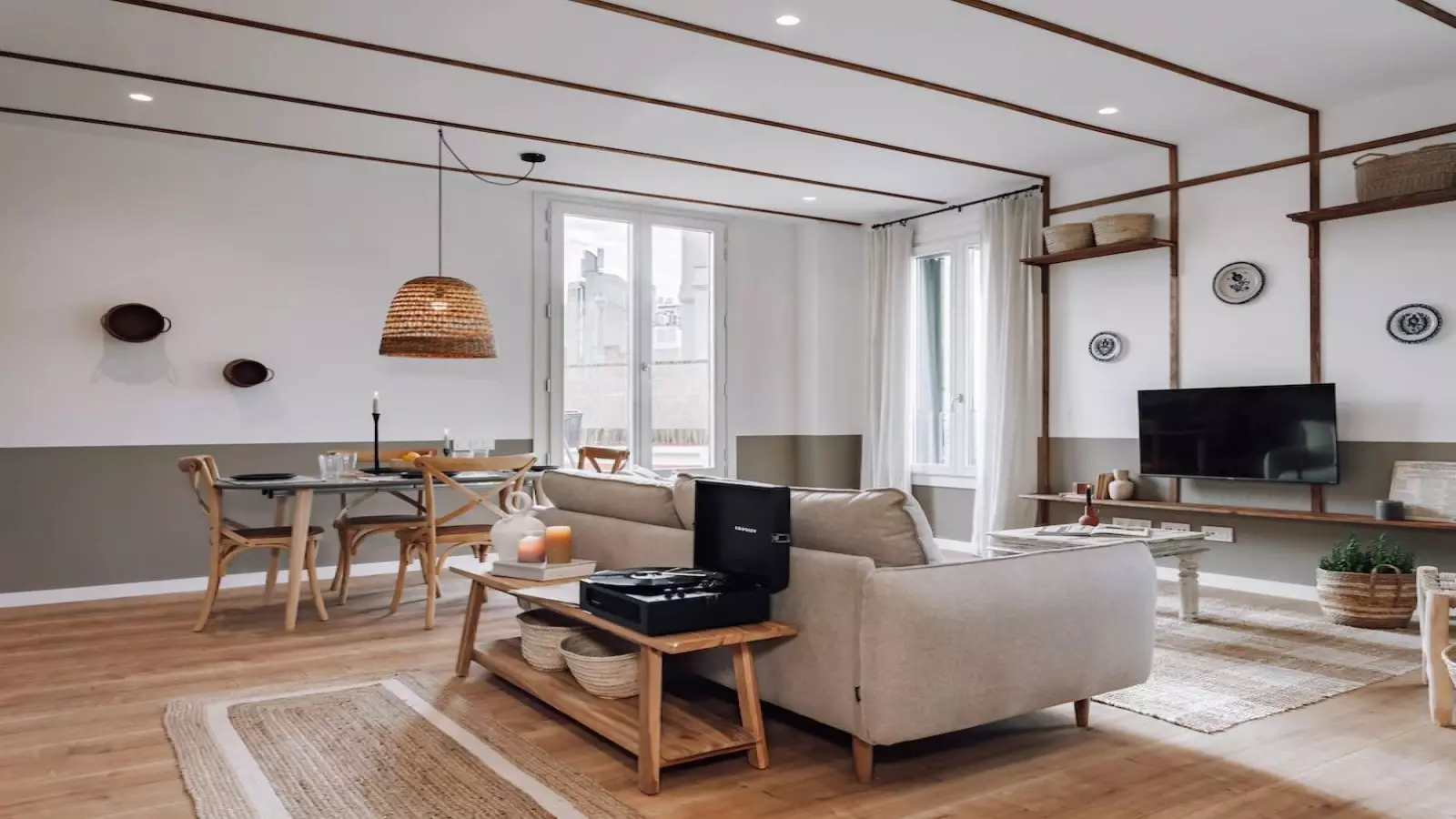 Furnished 1-bedroom flat in Eixample, 63 m² · 2