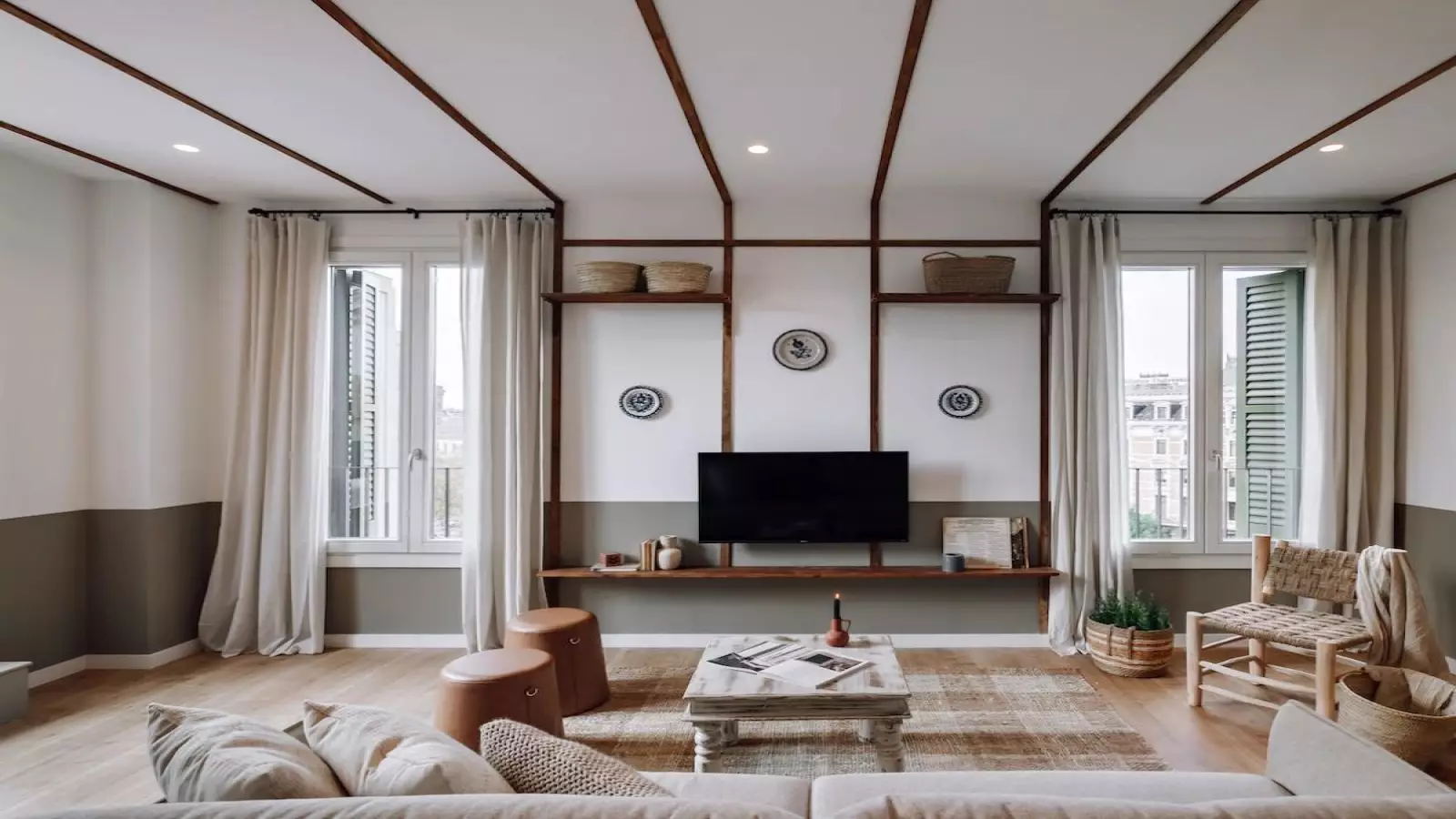 Furnished 1-bedroom flat in Eixample, 63 m² · 4