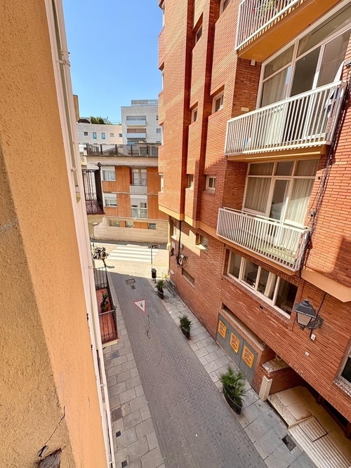 Habitación en piso compartido de 2 personas en Sarrià–Sant Gervasi · 2