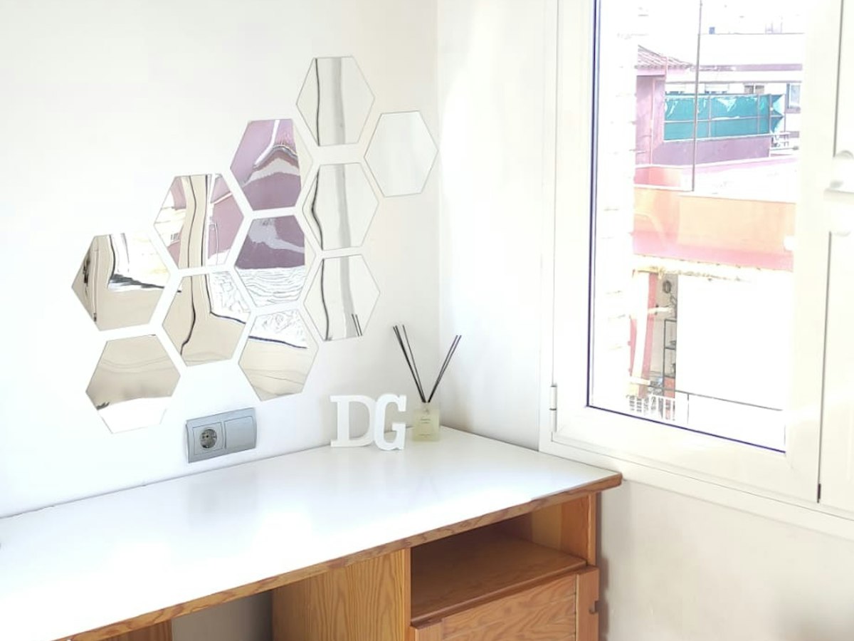 Habitación amueblada en piso compartido de 4 personas en Horta-Guinardó · 3