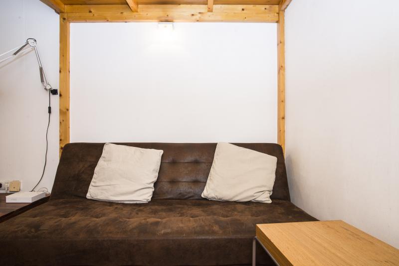 Furnished studio in Sants-Montjuïc · 3