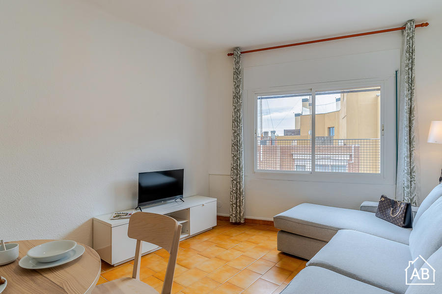 Furnished 4-bedroom flat in Horta-Guinardó, 64 m² · 4