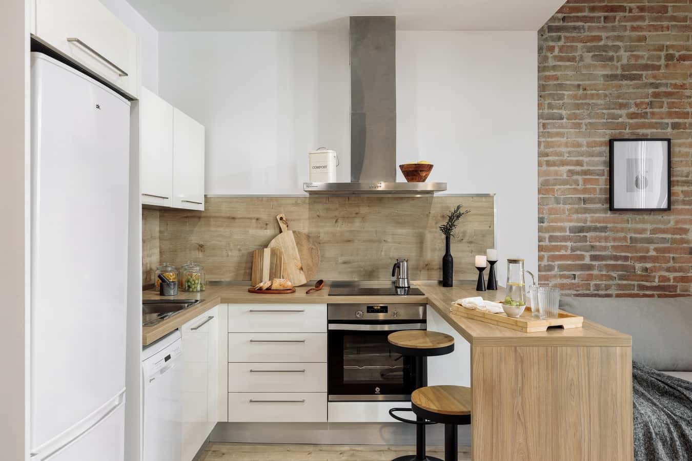 Furnished 2-bedroom flat in Eixample, 62 m² · 3