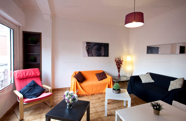 Habitación amueblada en piso compartido en Gràcia · 4