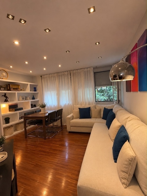 Habitación en piso compartido de 3 personas en Sarrià–Sant Gervasi · 4