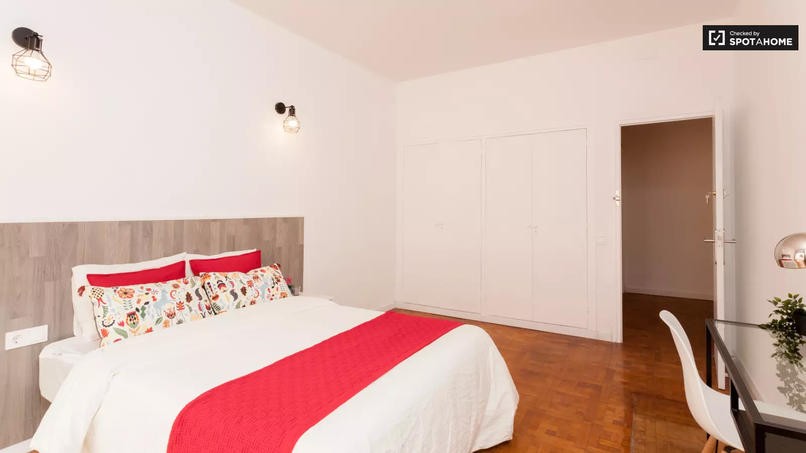 Habitación amueblada en piso compartido en Gràcia · 3