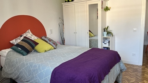 Habitación en piso compartido de 2 personas en Gràcia · 3
