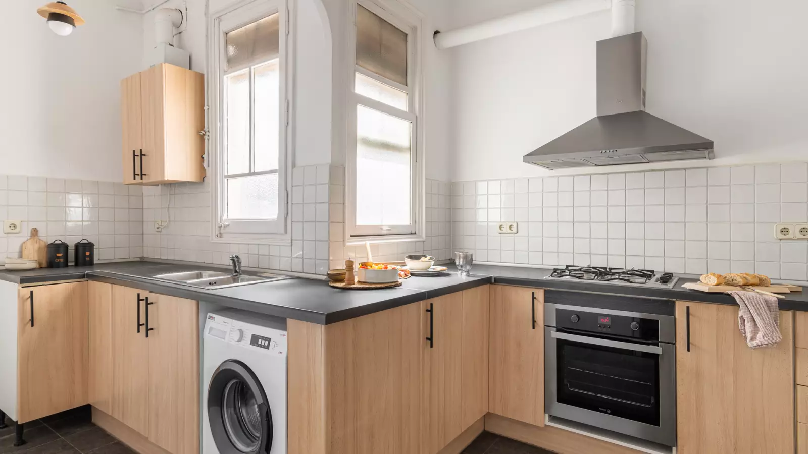Habitación amueblada en piso compartido en Eixample · 4