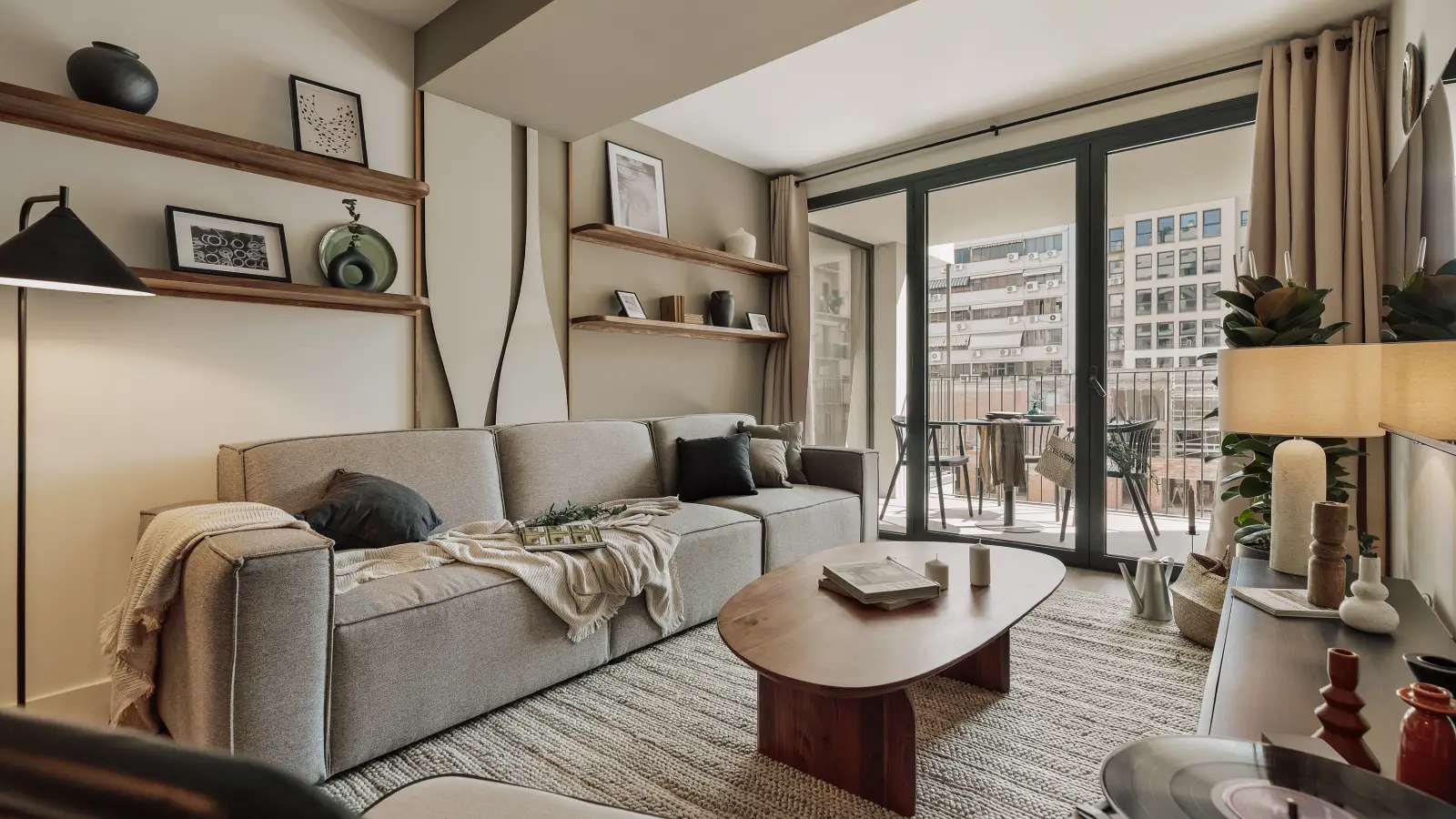 Furnished 3-bedroom flat in Eixample, 95 m² · 3