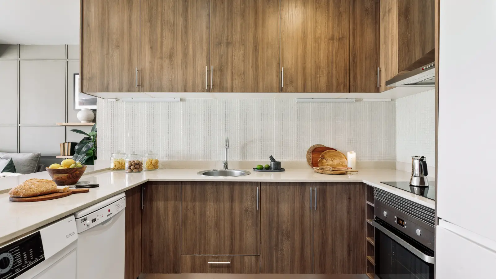 Furnished 2-bedroom flat in Eixample, 92 m² · 3