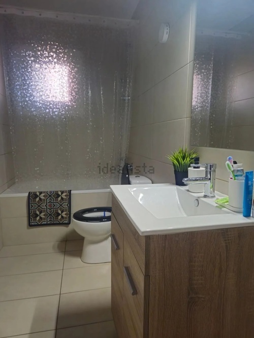 Room in a 3-person shared flat in Sant Martí · 4