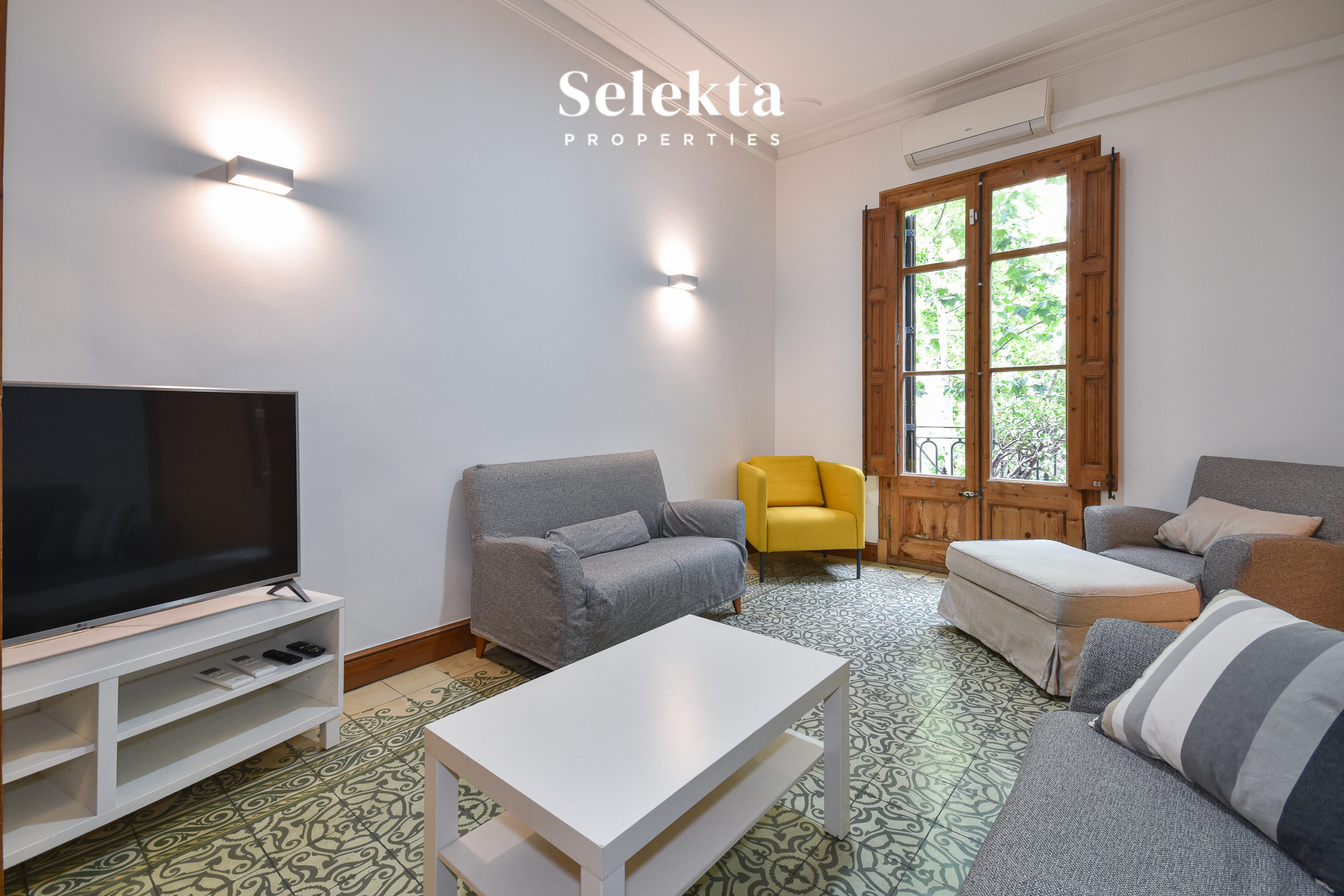 2-bedroom flat in Eixample, 144 m² · 2