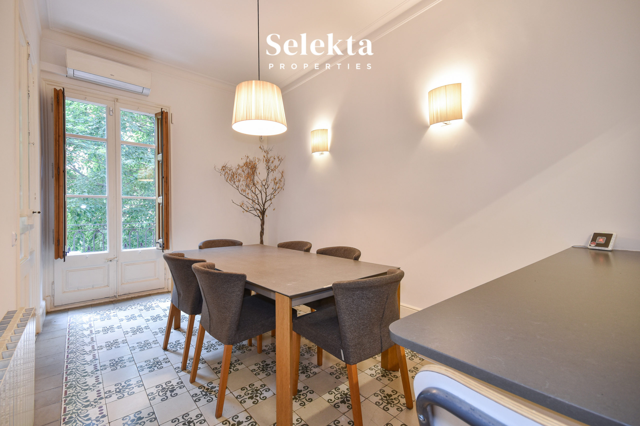 2-bedroom flat in Eixample, 144 m² · 4