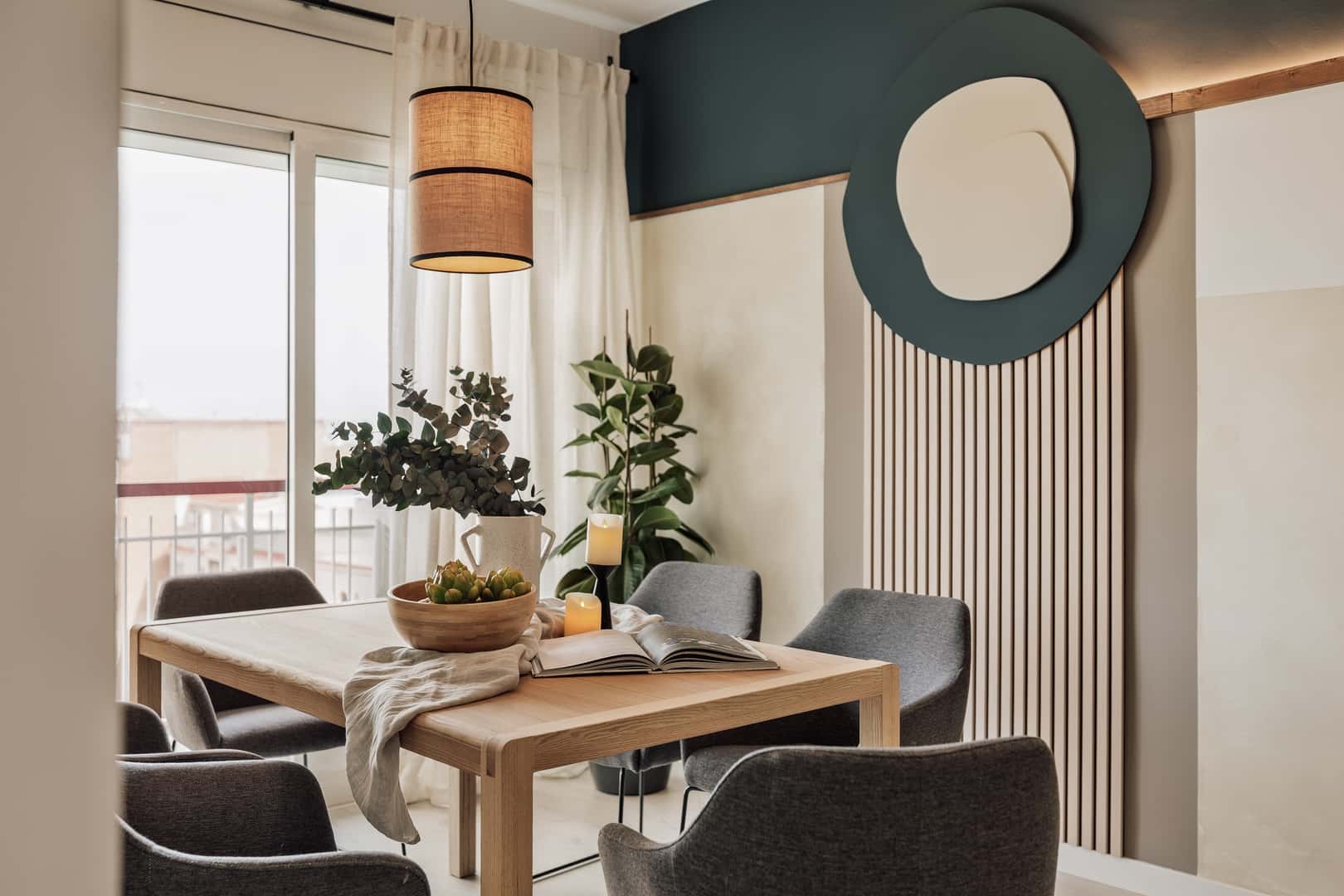 Furnished 3-bedroom flat in Eixample, 96 m² · 2