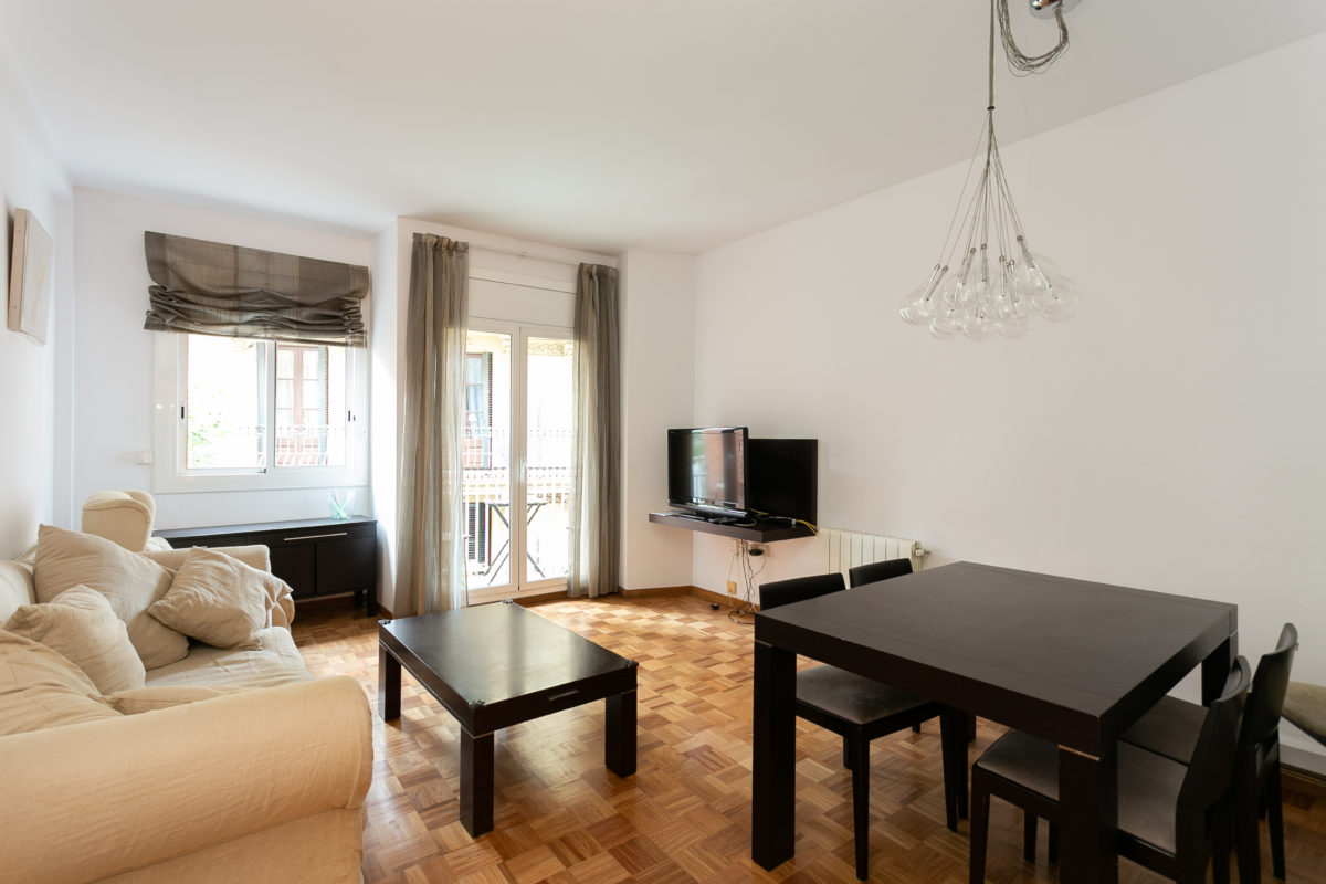 2-bedroom flat in Sarrià–Sant Gervasi, 100 m² · 2