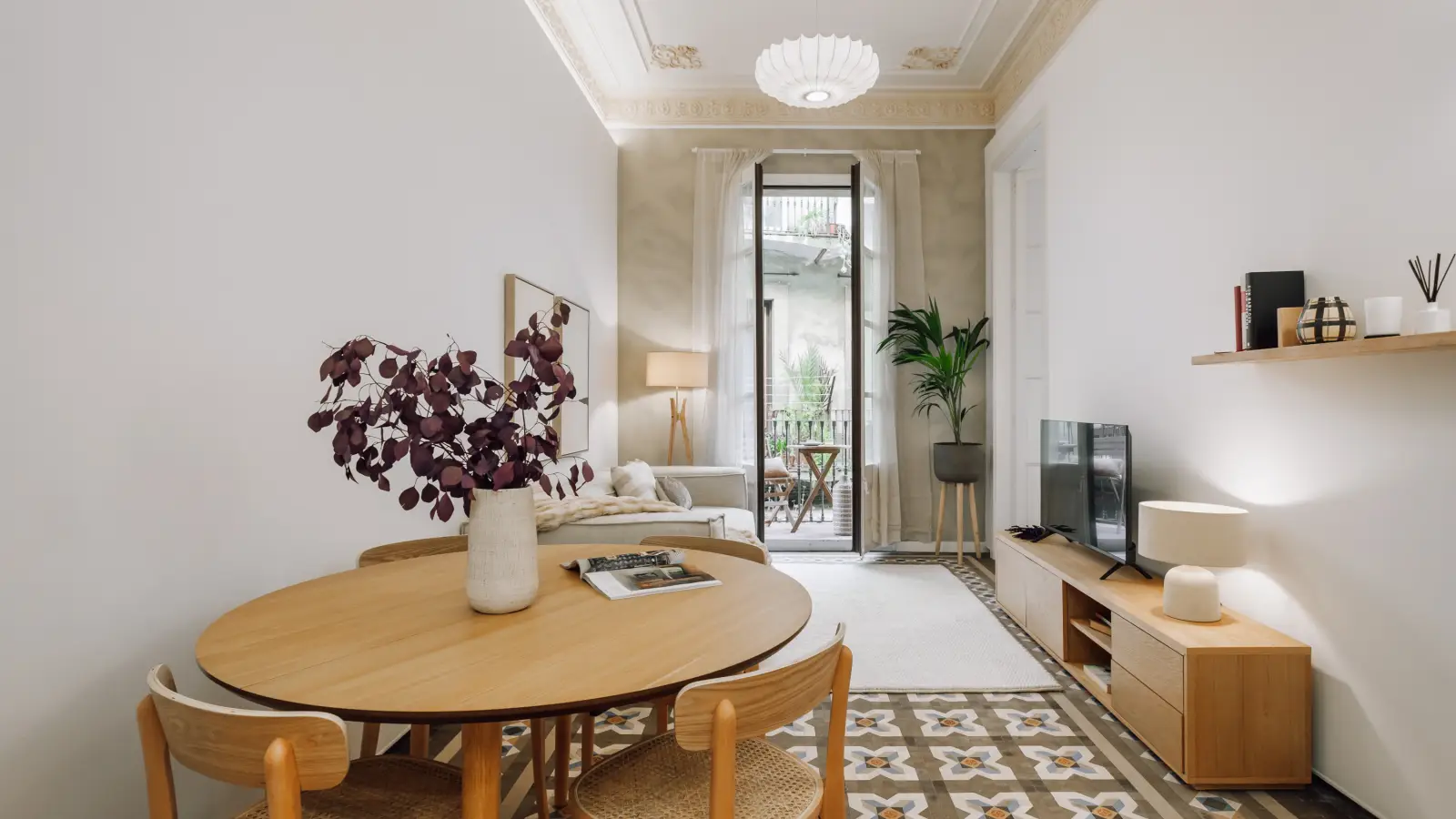 Furnished 1-bedroom flat in Eixample, 120 m² · 3