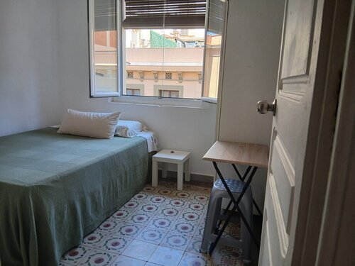 Room in a 3-person shared flat in Sants-Montjuïc · 4