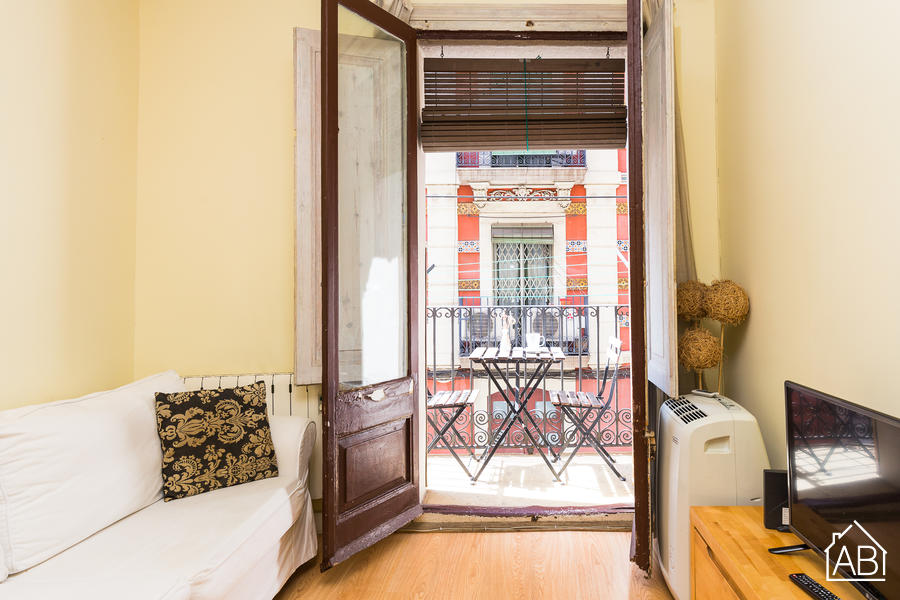 Furnished 1-bedroom flat in Ciutat Vella, 35 m² · 4
